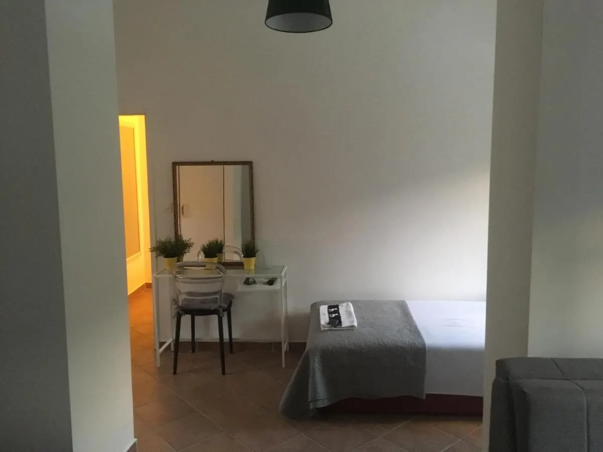 Seafront Apartment Riva Novigrad