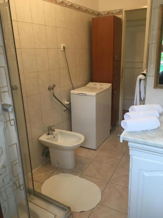 Seafront Apartment Riva Novigrad